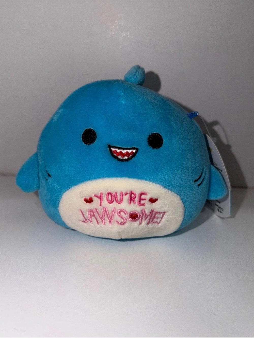 Rey Blue Plush Shark Squishmallows "You're Jawsome"